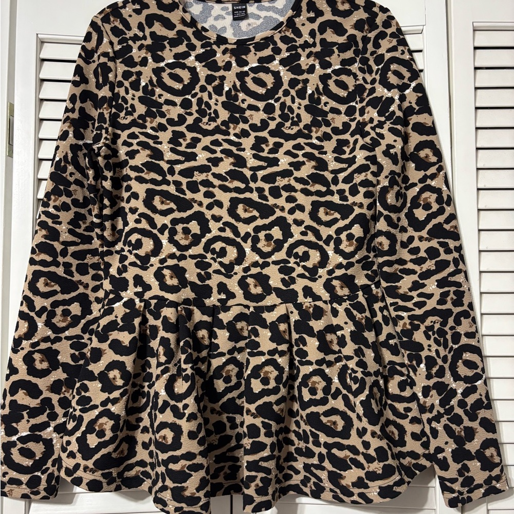 SHEIN Black and Tan Leopard Print Blouse